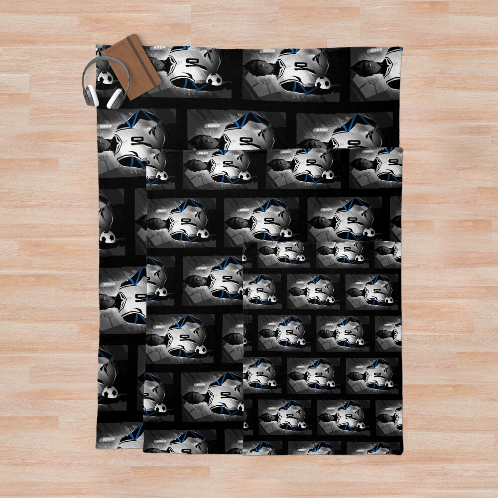 Attack Of Silhouette King Of Villains Shoei Throw Blanket - Image 3